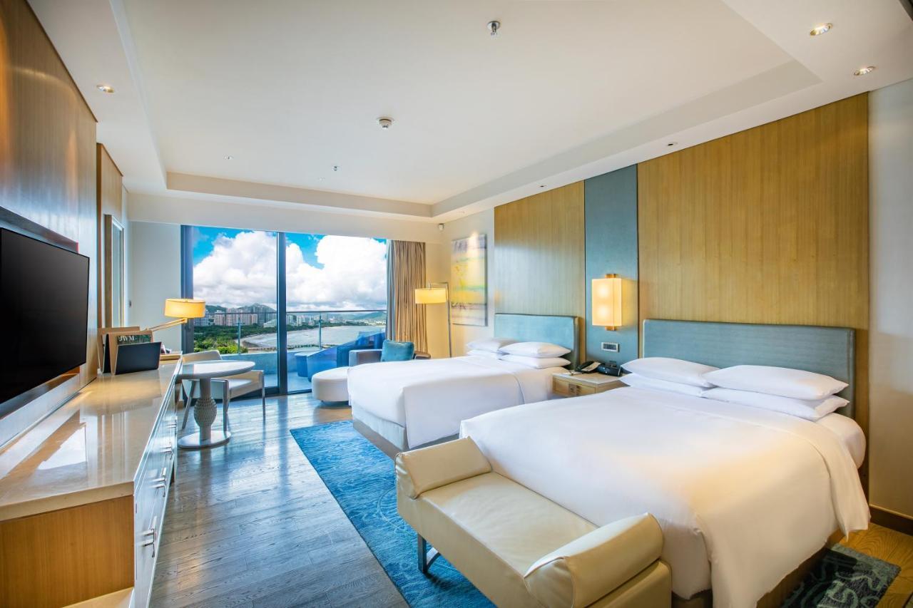 Marriott дадунхай. JW Marriott Hotel Sanya Dadonghai Bay. Dadonghai Hotel Sanya 5. Дадунхай отель Санья 5. JW Marriott Hotel Sanya Dadonghai Bay 5* пляж.